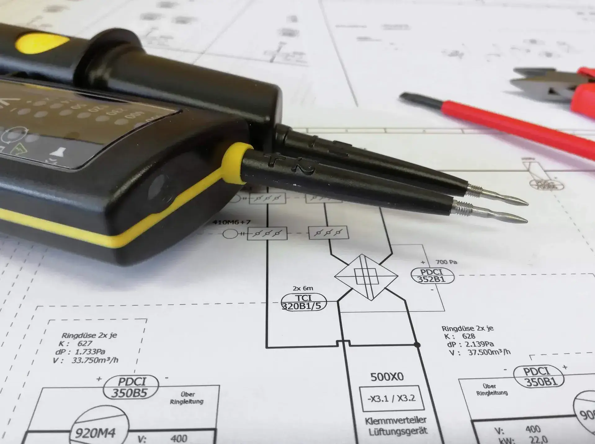Get your EICR certificate Twickenham in Twickenham